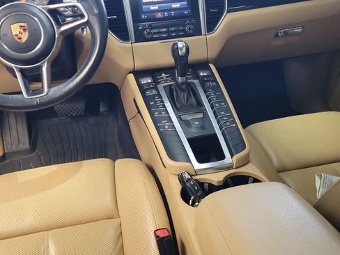 Used 2018 Porsche Macan S AWD/4WD image 6