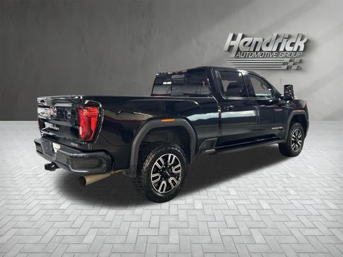 Used 2022 GMC Sierra 2500 AT4 w/ AT4 Premium Plus Package AWD/4WD image 10