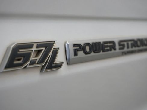 Used 2019 Ford F250 XL w/ Power Equipment Group image 20