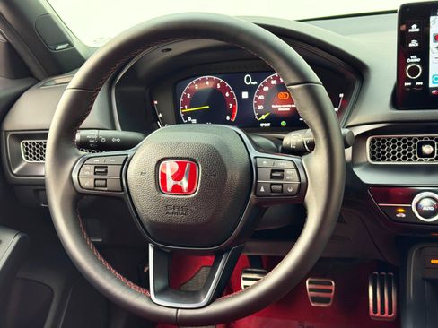 Used 2025 Honda Civic Type R image 21