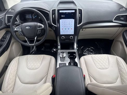 Used 2023 Ford Edge Titanium w/ Equipment Group 301A AWD/4WD image 27