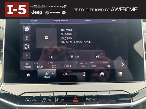 New 2026 Jeep Compass Limited image 15