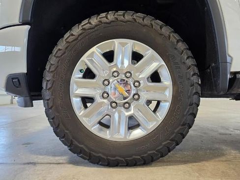 Used 2024 Chevrolet Silverado 2500 High Country w/ Max Trailering Package AWD/4WD image 15
