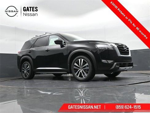 New 2025 Nissan Pathfinder Platinum image 46