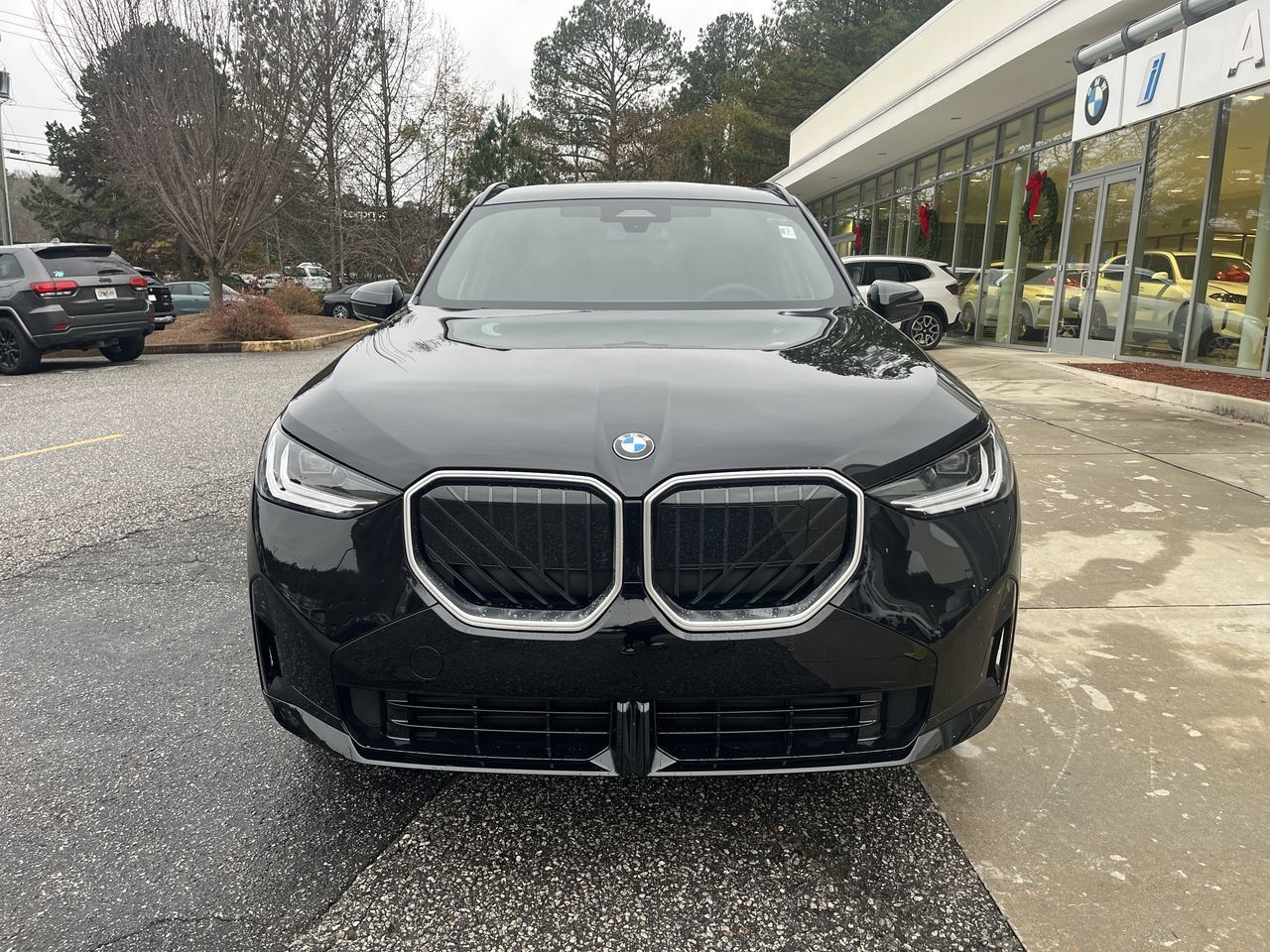 Certified 2026 BMW X3 xDrive30i w/ M Sport Package AWD/4WD image 3