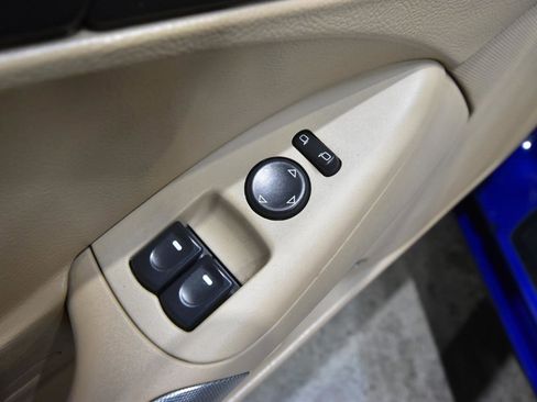 Used 2007 Chevrolet Corvette Convertible w/ Preferred Equipment Group image 19