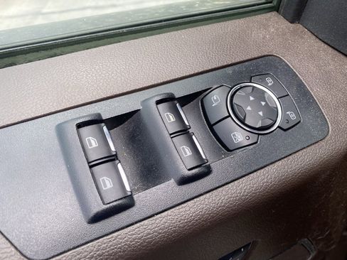 Used 2018 Ford F150 King Ranch w/ Equipment Group 601A Luxury image 13