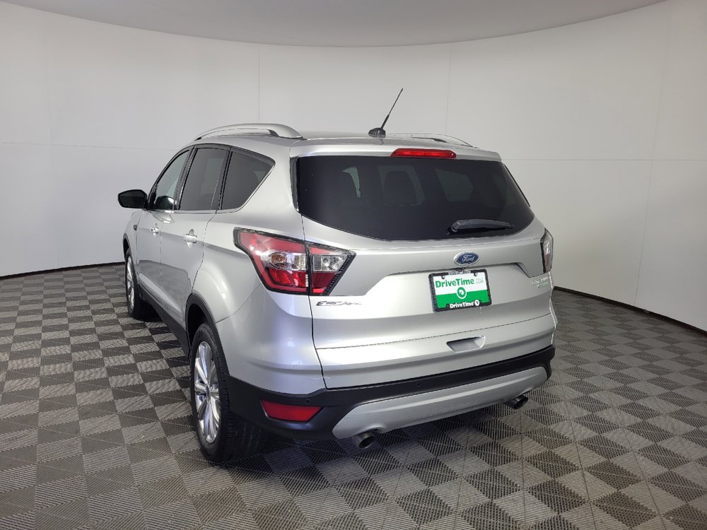 Used 2017 Ford Escape Titanium FWD image 5
