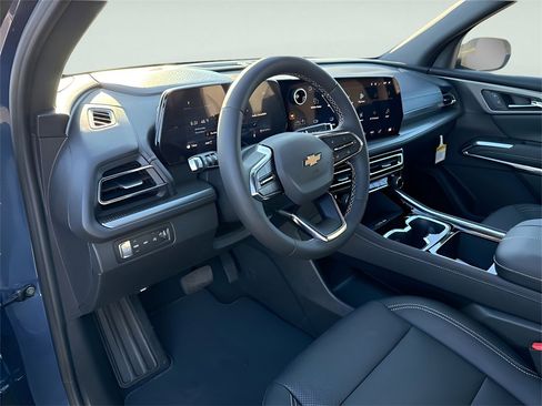 New 2026 Chevrolet Traverse LT w/ Driver Confidence Package image 24