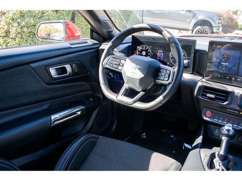 Used 2024 Ford Mustang Coupe image 11