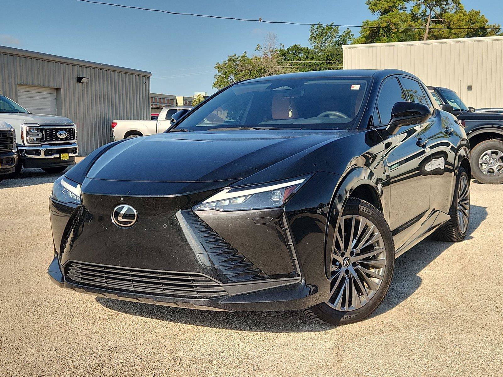 Used 2023 Lexus RZ 450e Premium w/ Accessory Package (2T) AWD/4WD image 1
