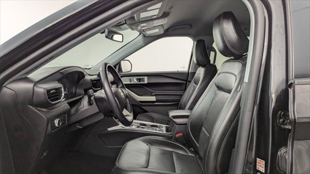 Used 2022 Ford Explorer Limited AWD/4WD image 14