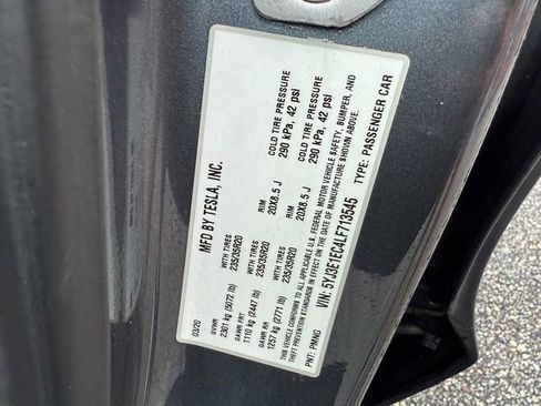 Used 2020 Tesla Model 3 Performance image 23