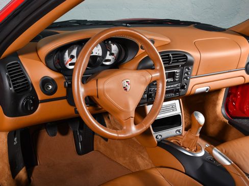 Used 2003 Porsche 911 Turbo AWD/4WD image 4