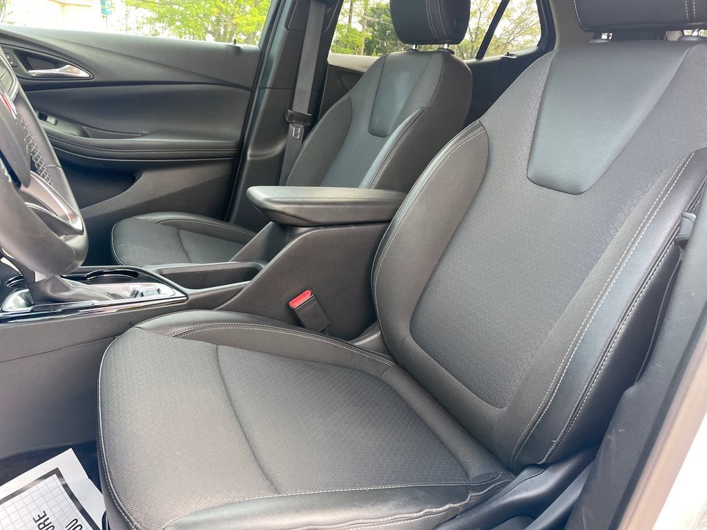 Used 2025 Buick Encore GX Preferred FWD image 15