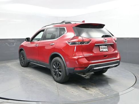 Used 2017 Nissan Rogue SV w/ Midnight Edition Package AWD/4WD image 10