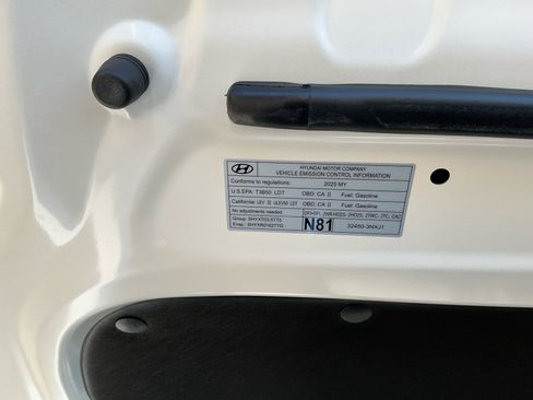 Used 2025 Genesis GV80 3.5T Advanced image 25