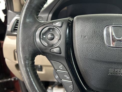 Used 2017 Honda Ridgeline RTL-E image 24