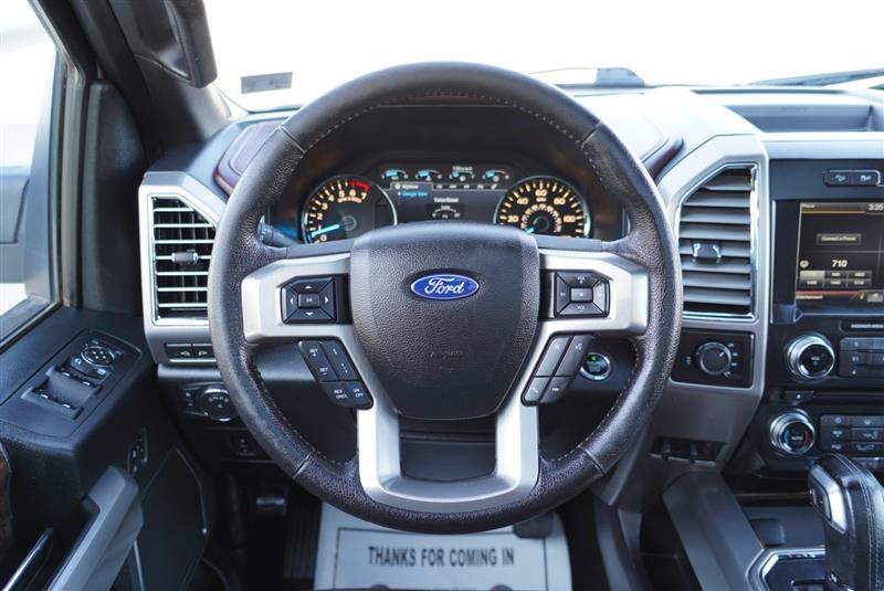 Used 2015 Ford F150 Platinum w/ Equipment Group 701A Luxury AWD/4WD image 46