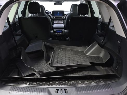 New 2026 Lincoln Aviator Reserve AWD/4WD image 18