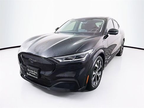 Used 2021 Ford Mustang Mach-E Premium image 3