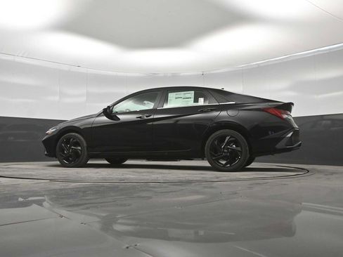 New 2026 Hyundai Elantra SEL Sport Premium FWD image 34