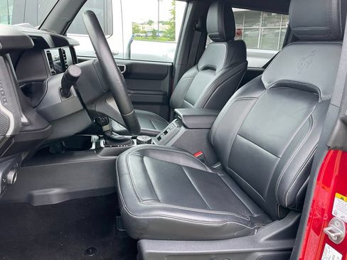 Used 2021 Ford Bronco First Edition AWD/4WD image 6