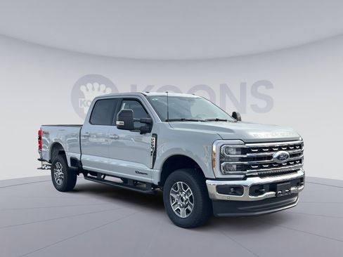 New 2026 Ford F250 Lariat w/ Lariat Premium Package image 10