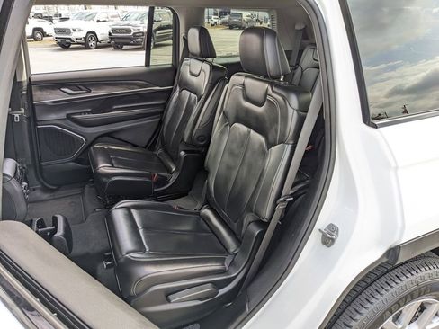 Certified 2021 Jeep Grand Cherokee L Limited image 40