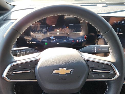 New 2026 Chevrolet Equinox EV LT w/ Comfort Package image 15