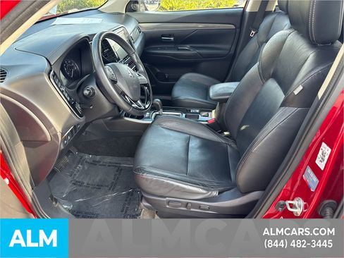 Used 2020 Mitsubishi Outlander SE image 11