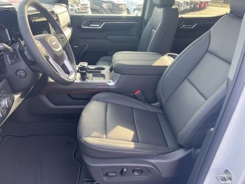 New 2026 GMC Sierra 1500 SLT w/ SLT Premium Plus Package image 16
