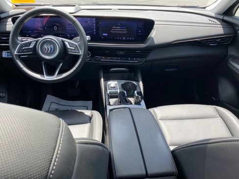 Certified 2024 Buick Envision Avenir AWD/4WD image 6