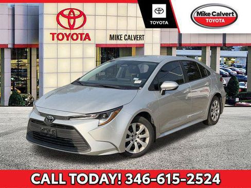 Certified 2026 Toyota Corolla LE FWD image 1