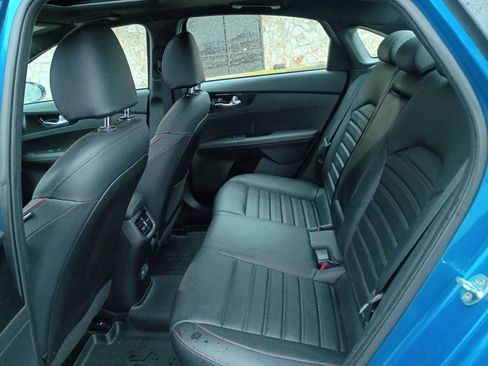 Used 2023 Kia Forte GT w/ GT2 Package image 18