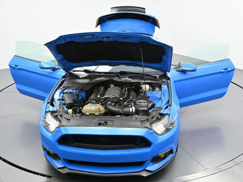Used 2017 Ford Mustang GT Premium w/ Black Accent Package RWD image 44