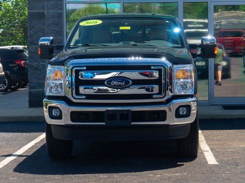 Used 2016 Ford F250 Lariat w/ Snow Plow Prep Package AWD/4WD image 7