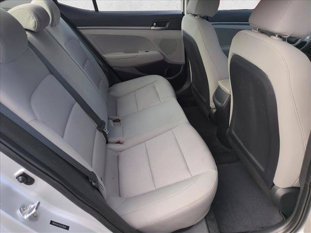 Used 2018 Hyundai Elantra SE FWD image 18