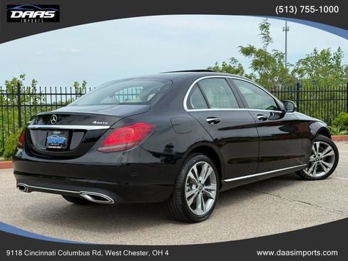 Used 2020 Mercedes-Benz C 300 4MATIC Sedan image 5