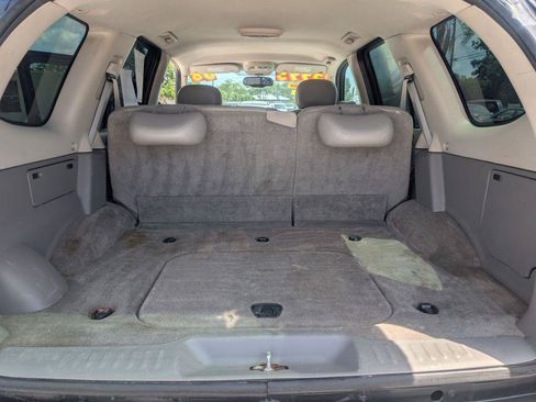 Used 2008 GMC Envoy SLT RWD image 11