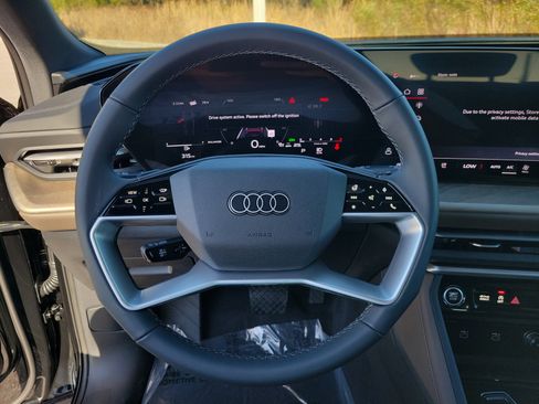 New 2025 Audi Q5 Premium Plus image 29