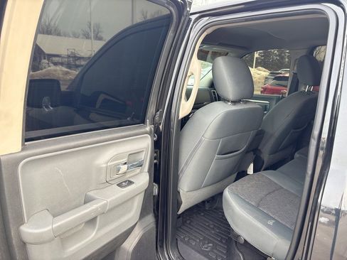 Used 2017 RAM 1500 Big Horn image 12
