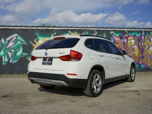 Used 2014 BMW X1 sDrive28i image 9