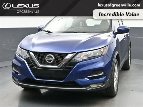 Used 2020 Nissan Rogue Sport SV w/ All-Weather Package image 3