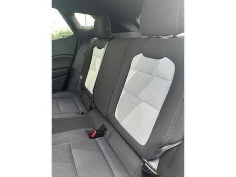 Certified 2024 Chevrolet Trax RS FWD image 33