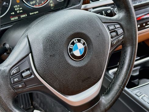 Used 2013 BMW 328i xDrive Sedan AWD/4WD image 12