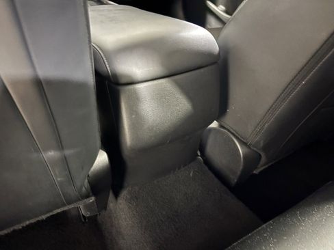 Used 2021 MAZDA MAZDA3 s image 26