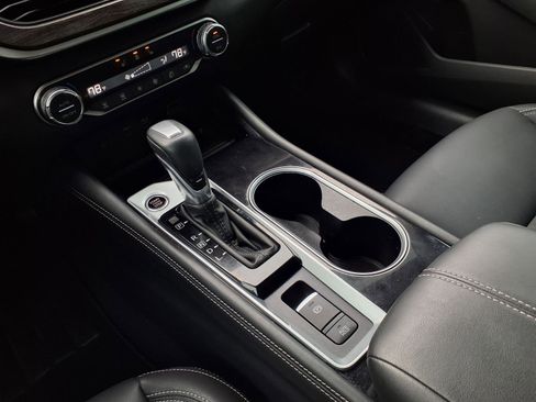 Certified 2025 Nissan Altima 2.5 SL image 16