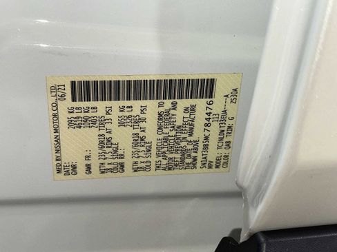 Used 2021 Nissan Rogue SV image 14