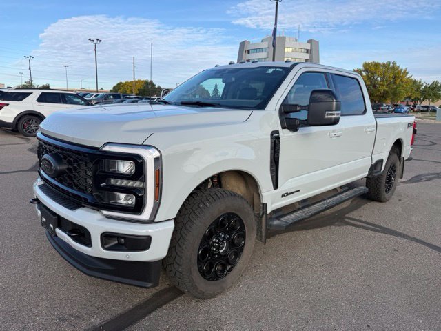 Used 2025 Ford F350 Lariat w/ Lariat Ultimate Package AWD/4WD image 6